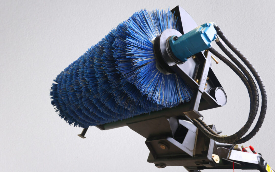 Rotary brush / Snow plough